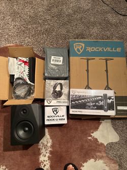 Studio Equipment (podcasting, rapping, etc)