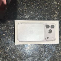 iPhone 17 Pro – Silver | 512GB | Factory Unlocked | Brand New (Sealed)