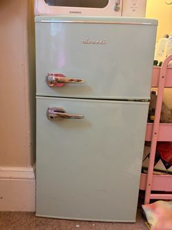 Avanti Mint Green Mini-Fridge/Freezer