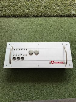 4 channel amplifier Swiss audio ( old school)