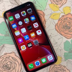iPhone XR 64GB Unlocked Excellent Condition 