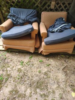 2 couch seats for 40