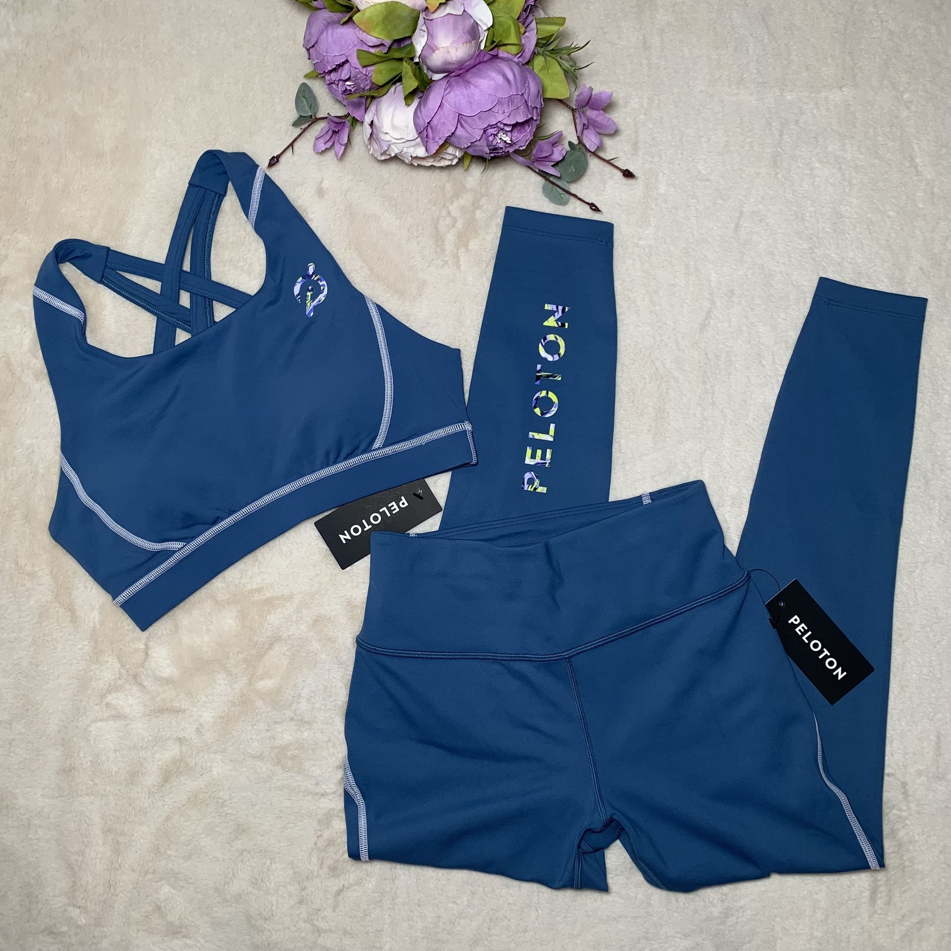 NWT Peloton Move Mission 2 Piece Outfit