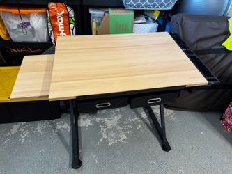 Art desk