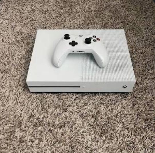 Xbox One With Controller Need Gone ASAP‼️