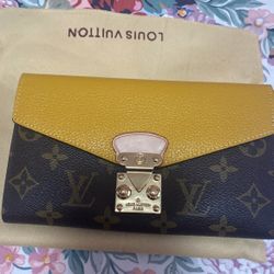 Wallet