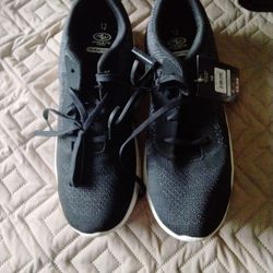 Athletic Black Shoes 