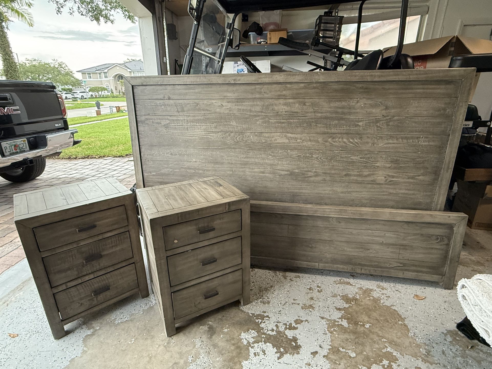 King Bedroom Set. Real Repurposed Wood