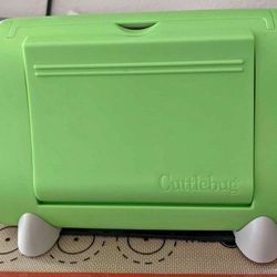 Cuttlebug Embossing/Die Cut machine