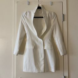 Boohoo, women’s size 0, off white blazer dress