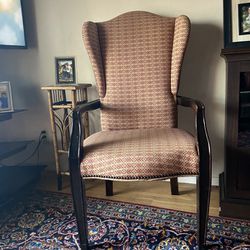 Vintage Queen Anne Style Chair
