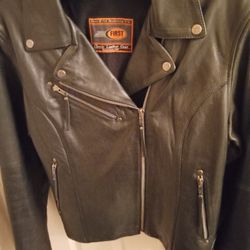 Harley Leather Jacket Like New