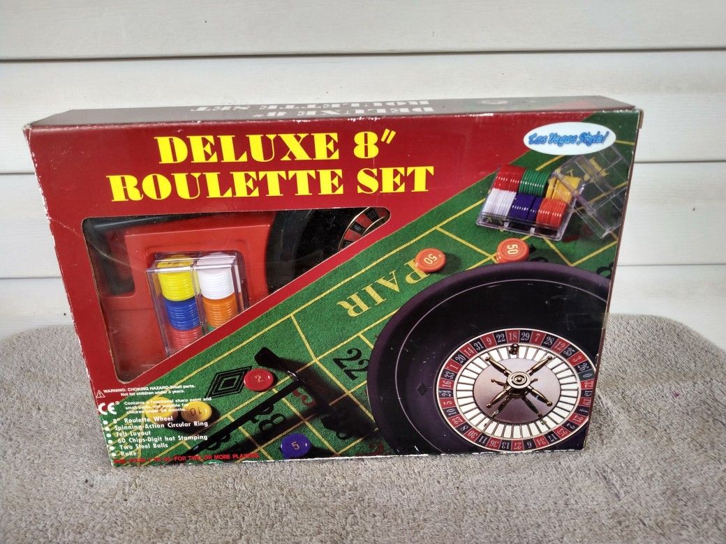 Deluxe 8" Roulette Set Board Game 