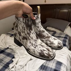 boots cowhide 