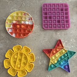 4 Pop Its Fidgets - kids, sensory, play, classroom 