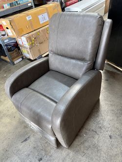 Lippert Thomas Payne 2024044214 Signature RV Pushback Recliner McCoy PolyHyde
