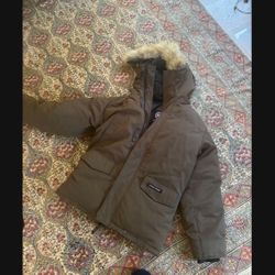 LOW PRICE MOVING- VINTAGE $2400 + TAX RETAIL CANADA GOOSE COAT 
