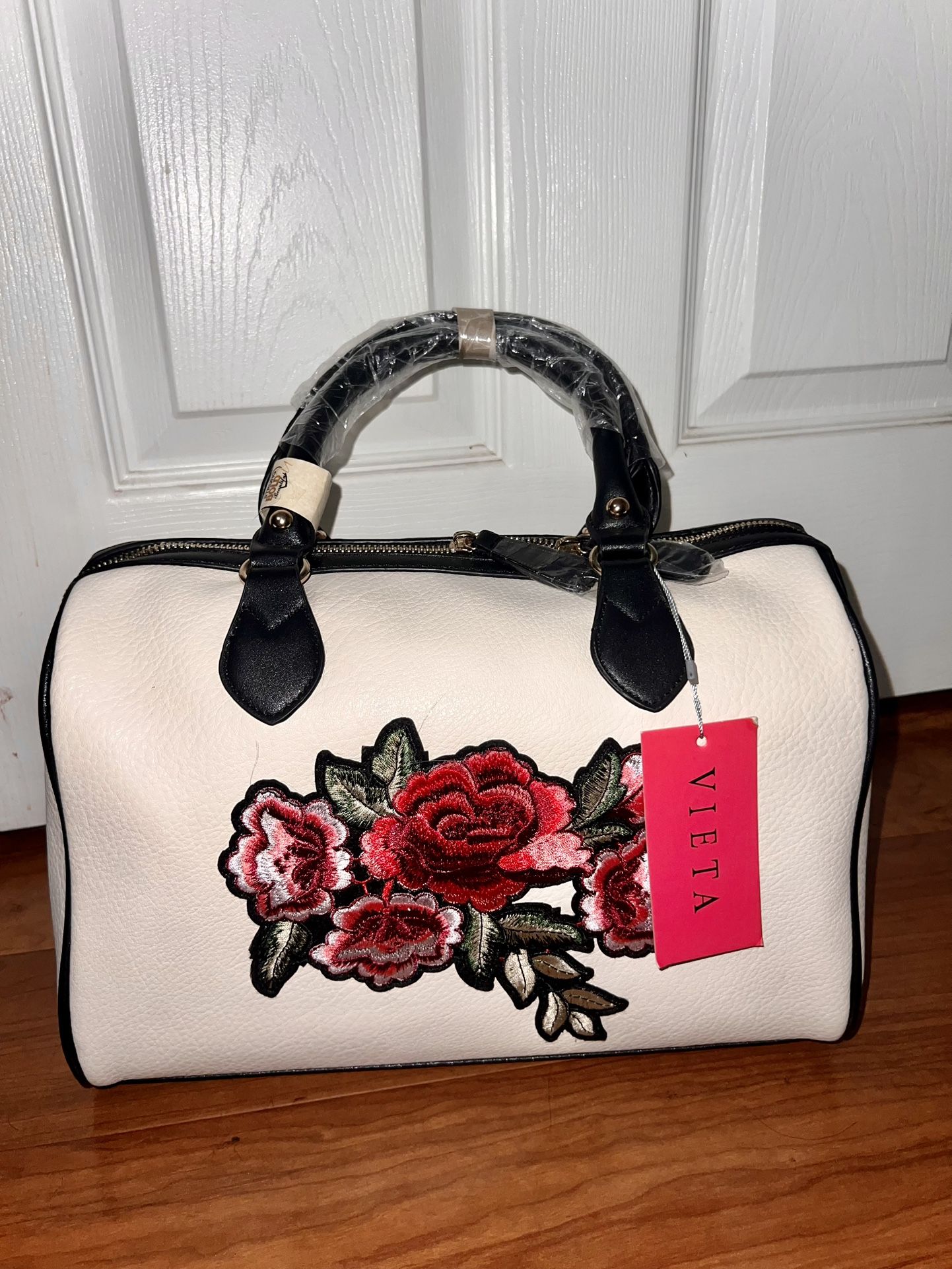 Off White, Rose Flower Bag/ Purse Brand New
