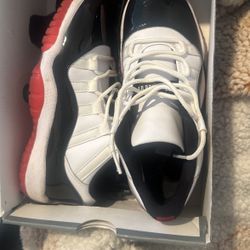 Jordan 11s Low Concord Bred 