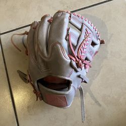 44 baseball glove