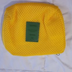 Cosmetic Bag & Brush Keeper