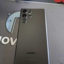 Samsung Galaxy S22 Ultra 128Gb Unlocked Any Sim