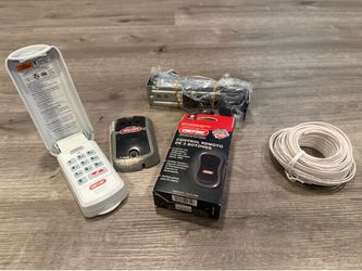 Genie Garage Door openers, keypad & Accessories Lot
