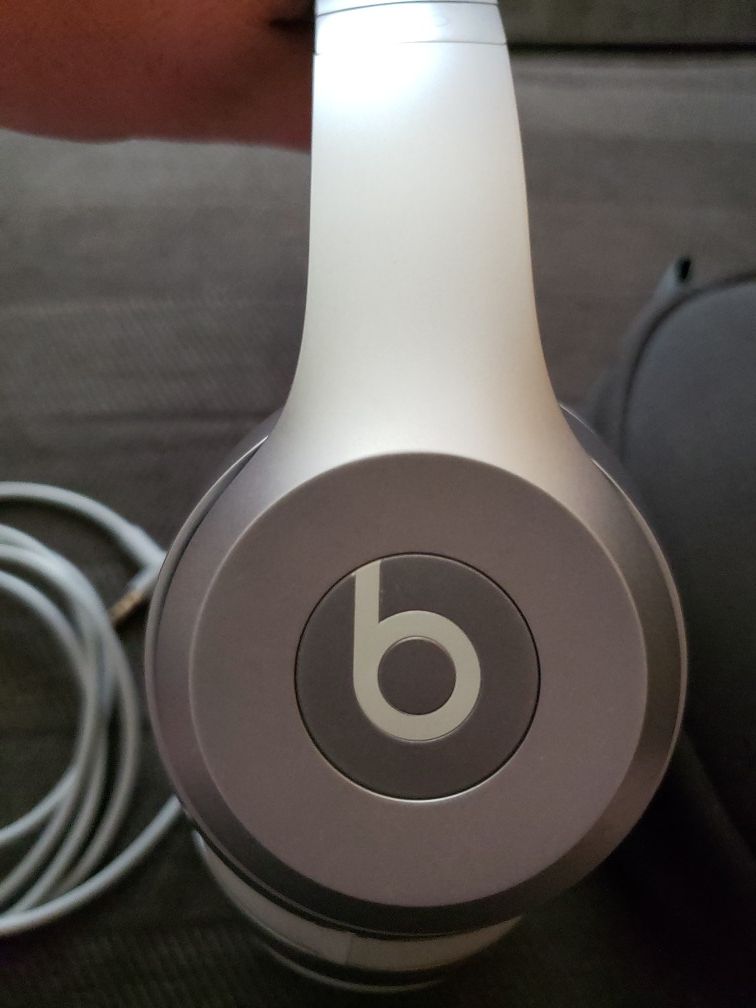 Beats Solo 2.0 Wired Headphones - Stone Gray - Used