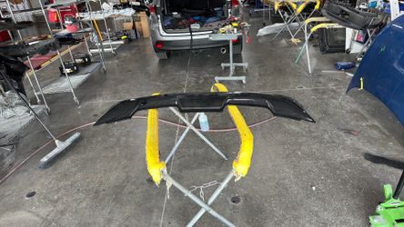 Mustang spoiler