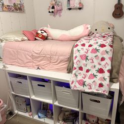 Twin bed 