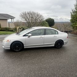 2009 Honda Civic 4-Door Sedan Hybrid Low Miles Runs Excellent
