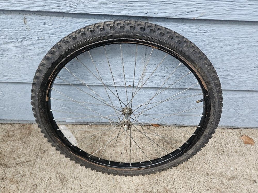 26 Inch Front Mountain Bike Wheel w/ Tire - ready to ride