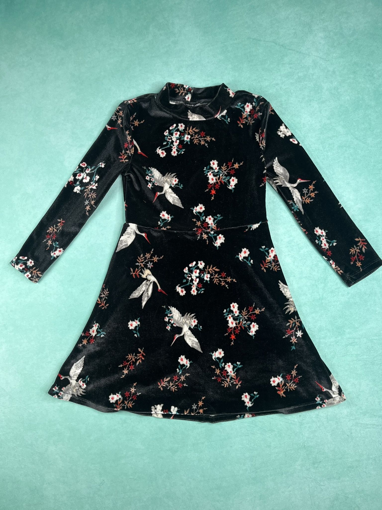 Girls Dress Size XS 4-5