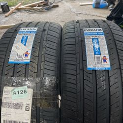 Pair Of 265/40/22  Brand New 
