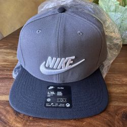 Nike Futura Pro Performance Snapback Hat - Charcoal