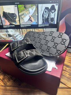 Men’s Gucci Slides 