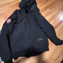 Bomber Canada Goose Jacket size large