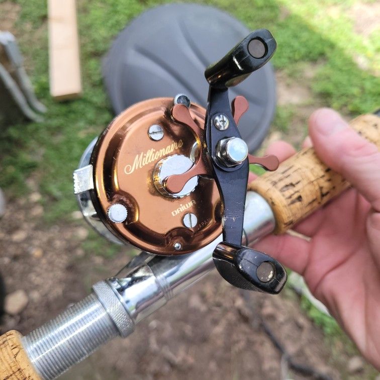 Taiwan Millionaire Bait Casting Reel With Original Rod