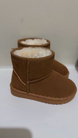 2-3T Girl Clothing !