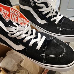 Vans size 13 Hi top black and white