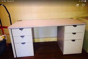 STEELCASE 6 Drawer Desk