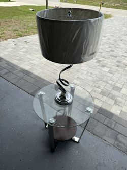 Table Stand With Lamp 