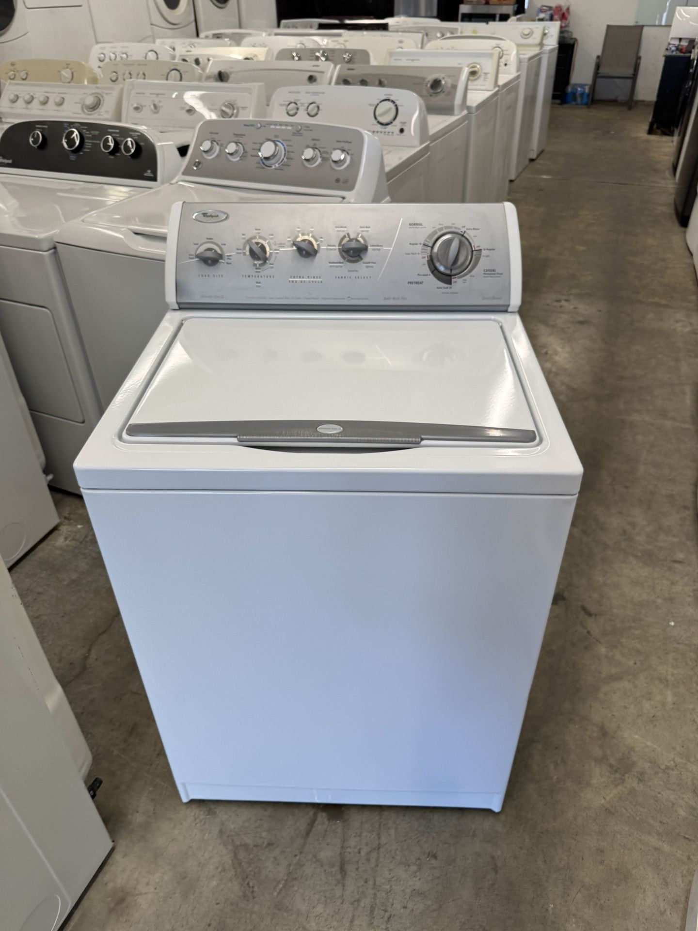 Used Whirlpool Washer (working) Heavy Duty ( Free Installation)
