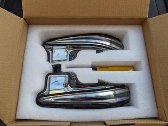 OEM 2023 Toyota Tacoma Side Mirror Turn Signal Indicators
