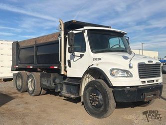 #145 • 2017 Freightliner M2 106