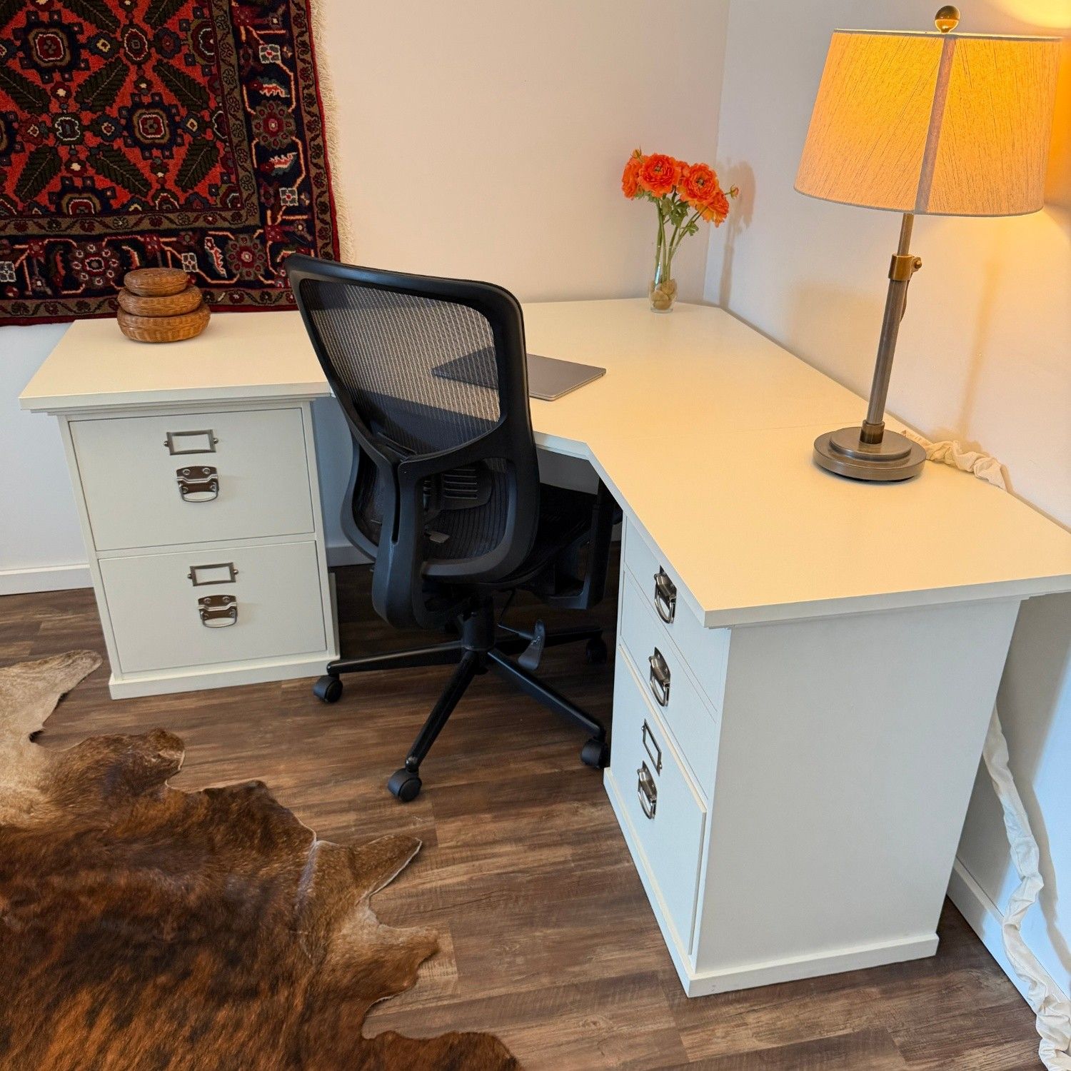 Pottery Barn File Drawer Desk in White - Delivery Available