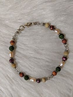 Handmade Bracelet With Freshwater Pearls and Gemstones