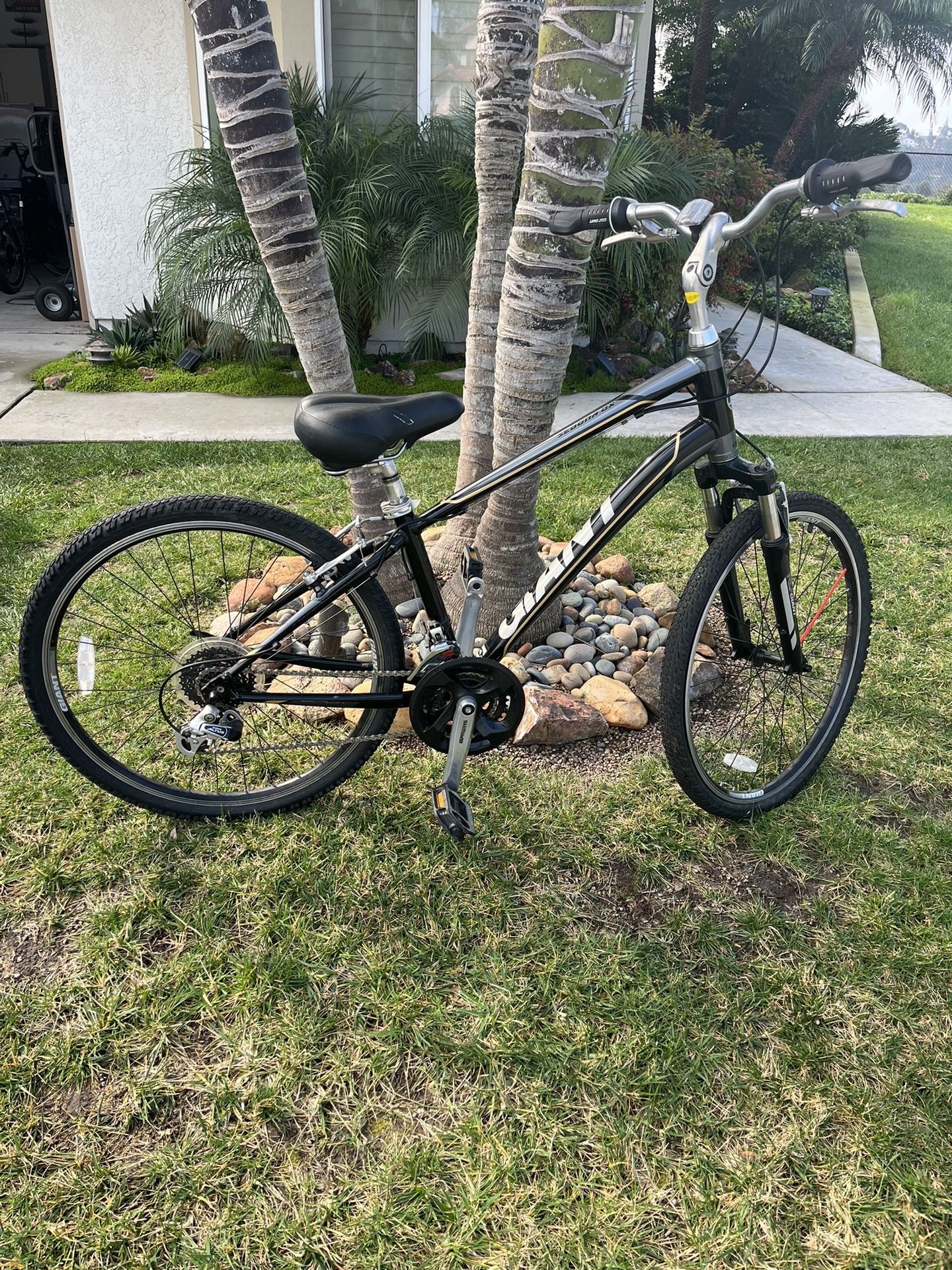 Sedona DX BY Giant . 26” Hybrid model