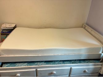 Twin trundle bed