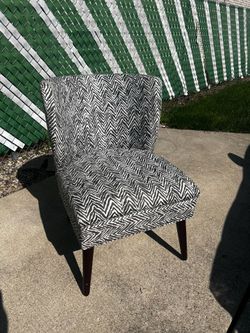 Skyline Furniture Chavi hillside Lava Curved Armless Chair